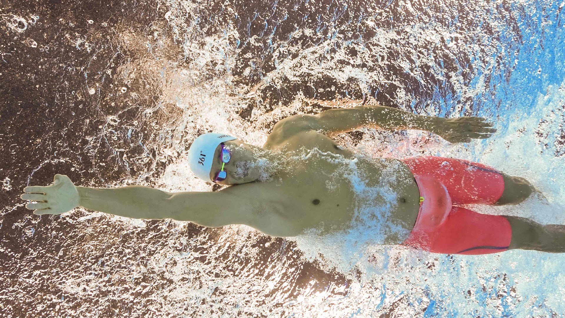 男子蝶泳技术动作细节不断优化，男子蝶泳100米